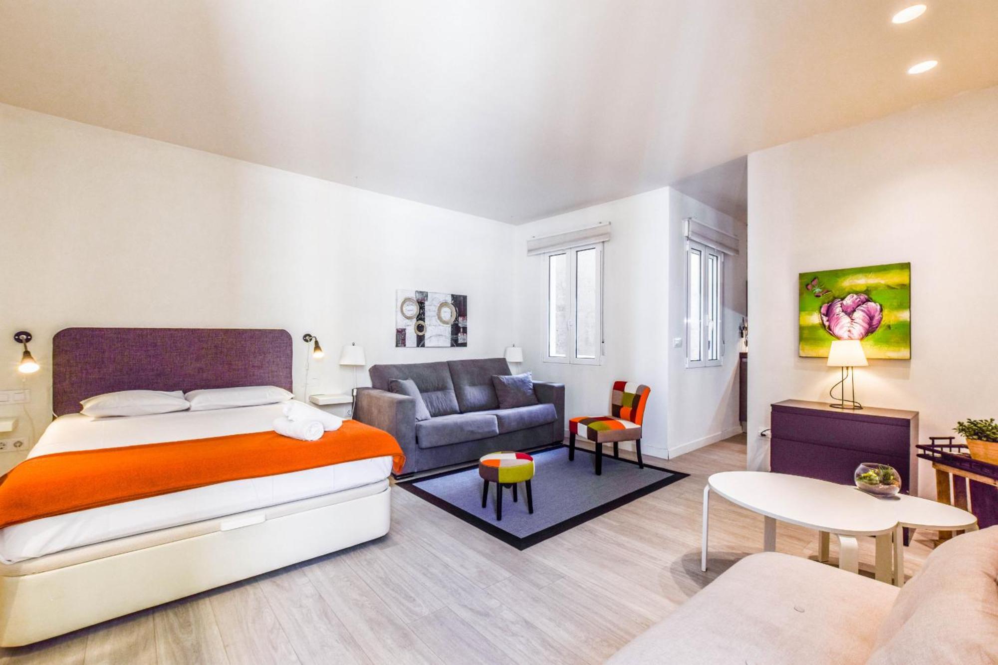 Loft Reformado En Goya Alquiler Temporal Apartment Madrid Exterior photo