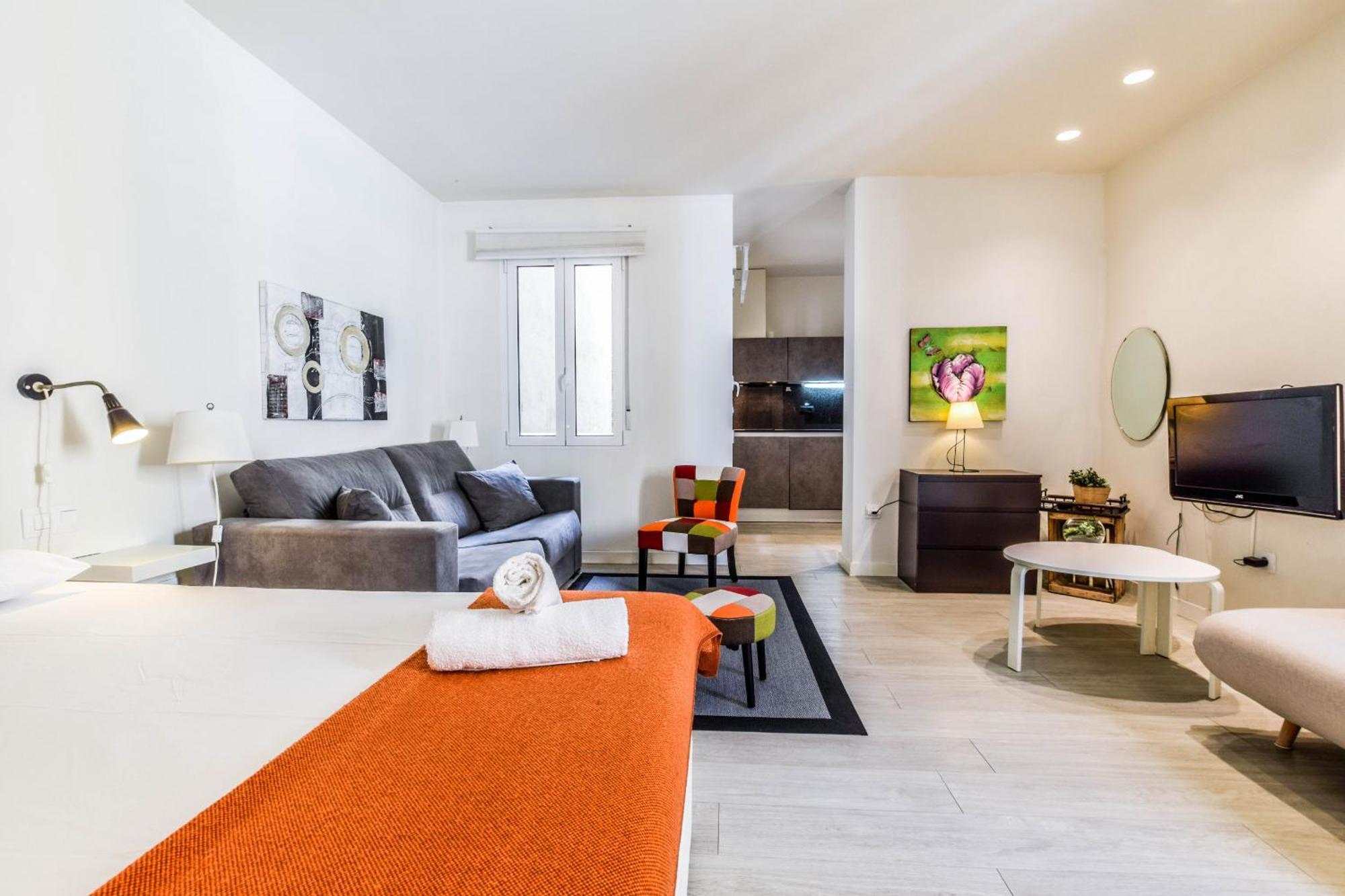Loft Reformado En Goya Alquiler Temporal Apartment Madrid Exterior photo
